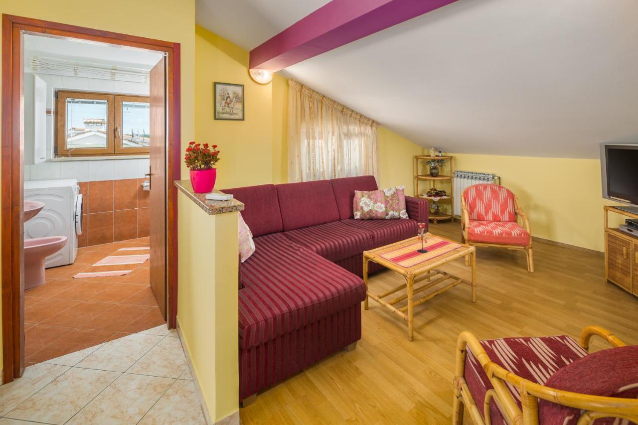 Bella Vista Apartment Пореч Екстериор снимка