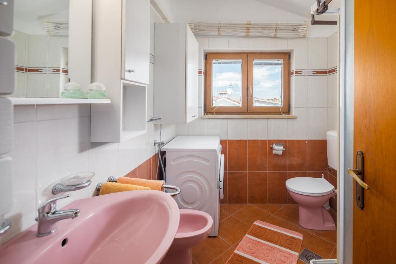 Bella Vista Apartment Пореч Екстериор снимка